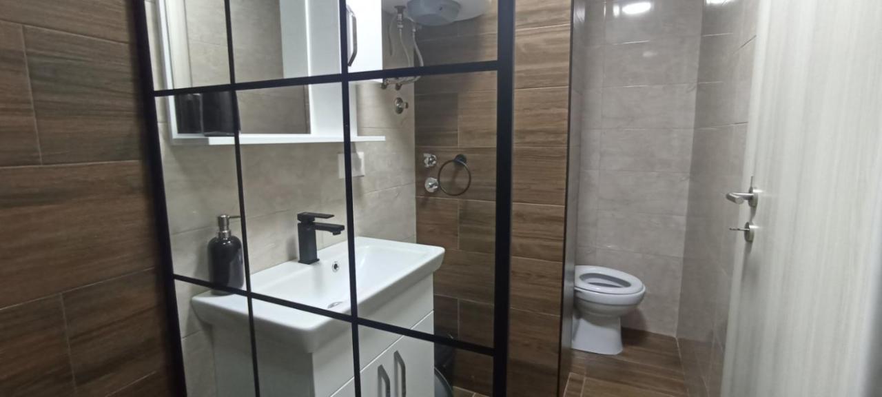 Holiday Apartament Three Ni Exterior foto
